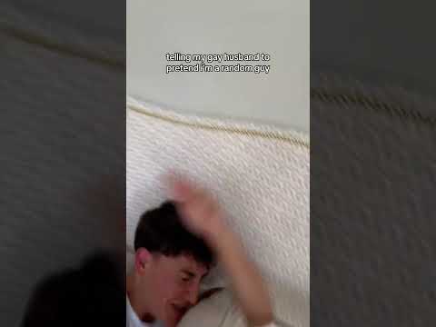 pretending im a random guy #couplescomedy #couple #relationship