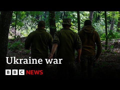 Ukraine prepares to defend Russia's push in Kharkiv region | BBC News