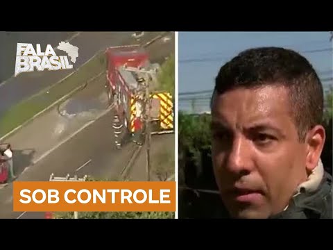 ‘Situação está sob controle’, afirma capitão do Corpo de Bombeiros sobre queda de avião em SP