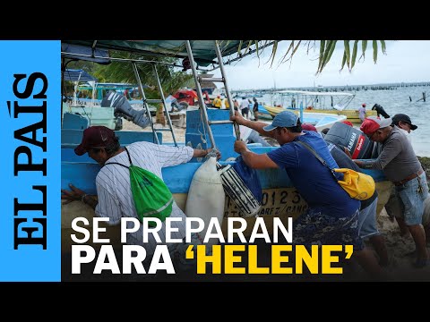 EL PAÍS | La tormenta 'Helene' se acerca a Cancún | EL PAÍS