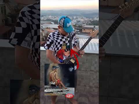 Eu com 150 horas de guitar hero
