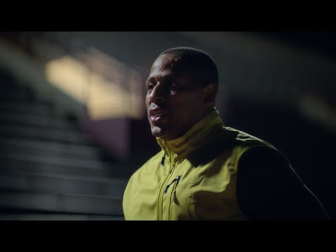 Cedric runs the Boston Marathon® to defy obstacles with Achilles
International