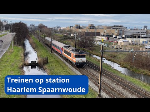 Treinen op station Haarlem Spaarnwoude - 7 januari 2023