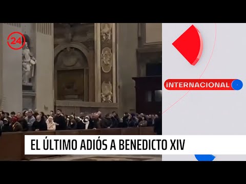 Largas filas para despedir a Benedicto XVI | 24 Horas TVN Chile