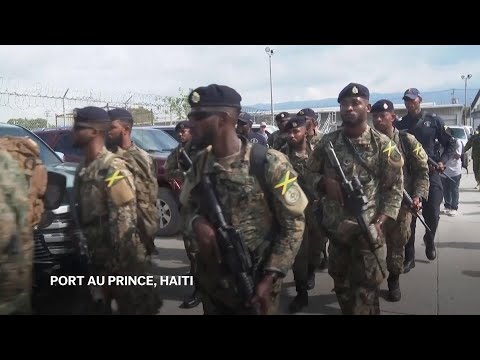 Jamaican soldiers and police arrive in Haiti to help fight gangs