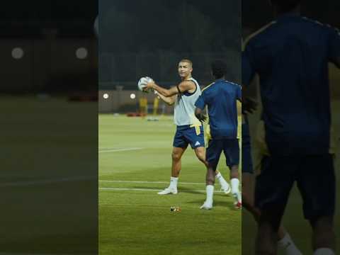 Ronaldo is ready for Al-Riyadh! 🐐🥶