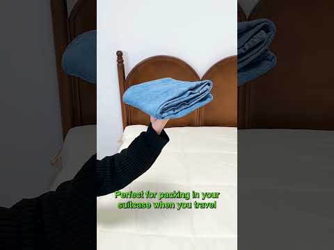 Even a <strong>three</strong> year old <strong>knows</strong> how to fold clothes the right way#lifestyle #lifehacks