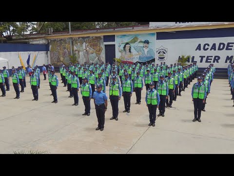 Nicaragua cuenta con 200 nuevos policías de tránsito