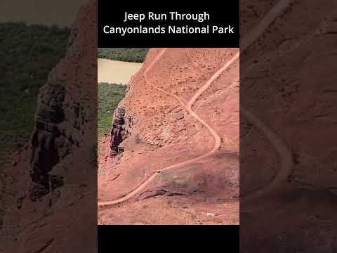 Jeep Run In Canyonlands National Park