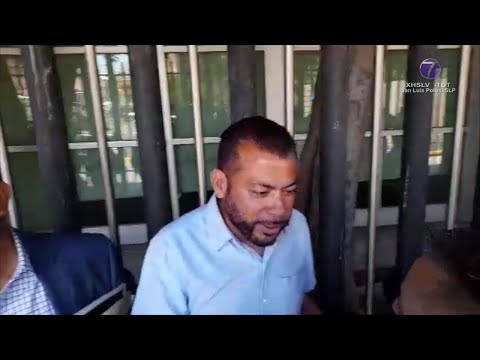 Se ampara alcalde de Matehuala para evitar prueba de voz