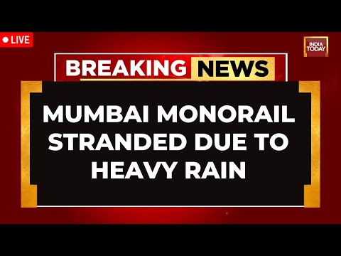 Monorail In Mumbai Stuck Due To Heavy Rainfall, Passengers Being Rescued Via Crane| Mumbai Rain LIVE