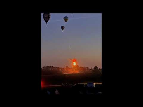 Hot air balloon crashed in Worcester Balloon Festival - Man dies in hot air balloon crash