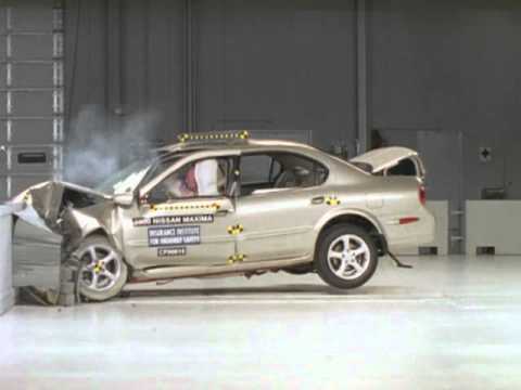Nissan maxima 1998 crash test #2