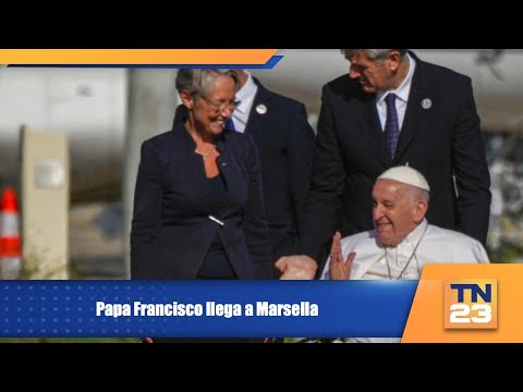 Papa Francisco llega a Marsella