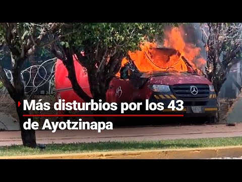 Normalistas de Ayotzinapa atacaron instalaciones militares en Iguala, Guerrero