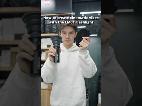 How to create cinematic vibes with the LM01 Flashlight #Ulanzi #CreatorTips