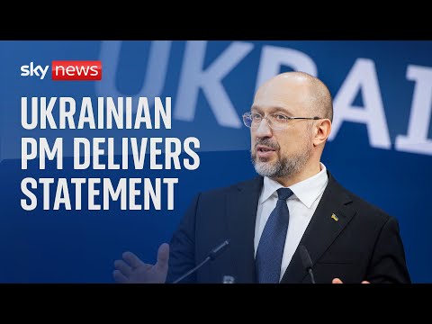 Watch live: Ukrainian PM delivers statement with Romanian president