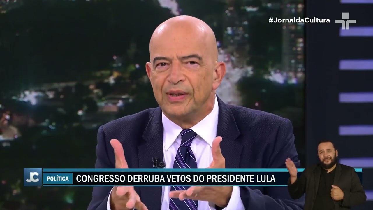 Gesner Oliveira e João Santana comentam a derrubada de 52 vetos pelo Congresso