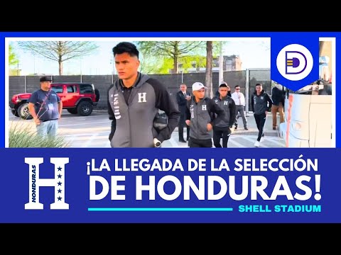 La llegada de la Selección de Honduras al Shell Stadium para enfrentar a la Selección de El Salvador