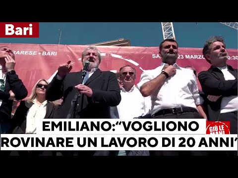 Bari in piazza per Decaro, l'intervento di Emiliano: "Vogliono rovinare un lavoro di 20 anni"