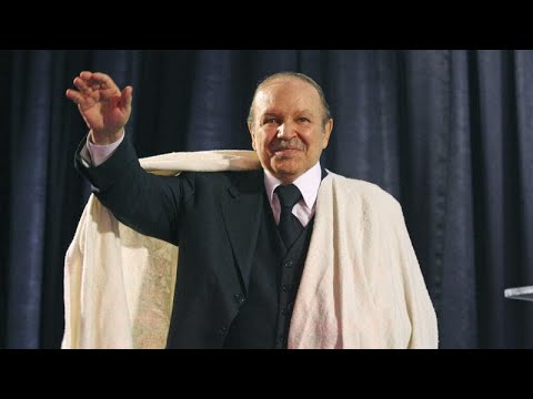 Mort d'Adbelaziz Bouteflika : autorités embarrassées et citoyens hostiles