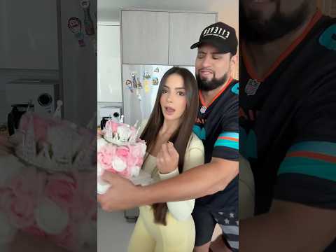 I couldn’t help myself 🎂 #likesugaronmytongue #trend