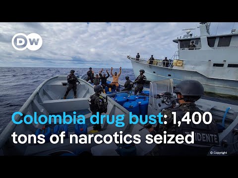 Colombian Navy seizes 1,400 tons of cocaine, meth, and more in huge drugs bust | DW News