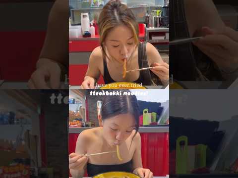Tteokbokki Noodles in Singapore! #Shorts | Monday Munchings