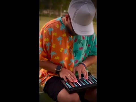 'Press Me' by Reisee 🎹