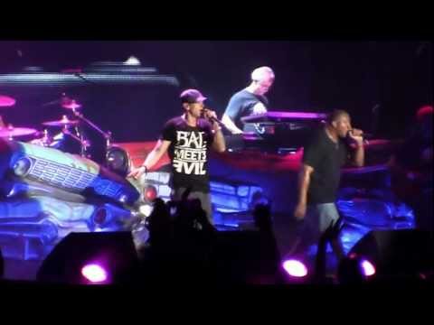 Eminem - Space Bound (HD) Live at Lollapalooza