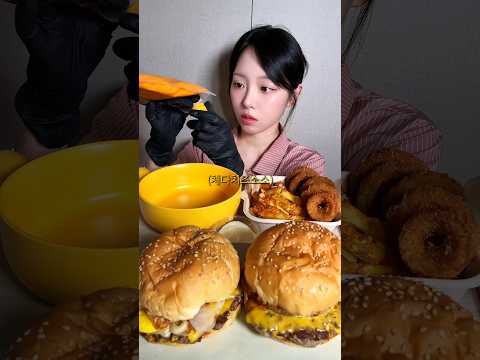 치즈탕에 수제버거 푹 찍어 먹방...🧀🧡🍔 #mukbang