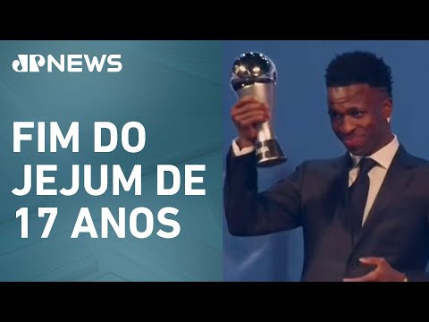 Vini Júnior é eleito o melhor do mundo de 2024 pela FIFA