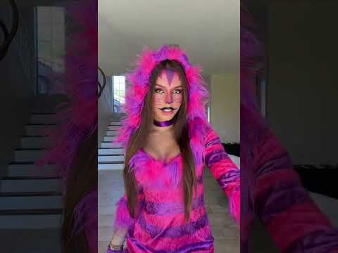 <strong>day</strong> 1 of halloween transition 😈 #cheshirecat #<strong>series</strong> #fyp