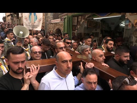 Jérusalem: rassemblement de chrétiens lors de la procession du Vendredi saint | AFP Images