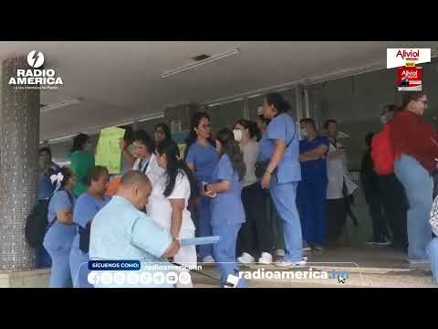 Personal de salud en paro por segundo día en Hospital Escuela