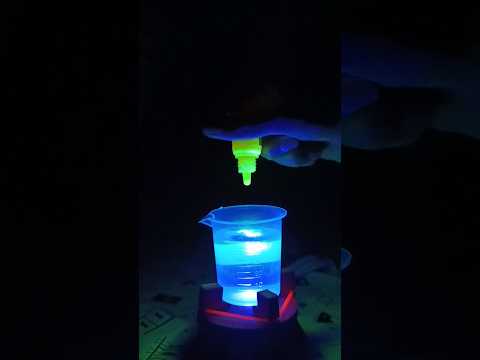 Glow in the dark| Kids science experiment| Aaru, Innu and Aadhya
