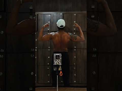 First we make our habits, then our habits make us #japan #kuro #gym