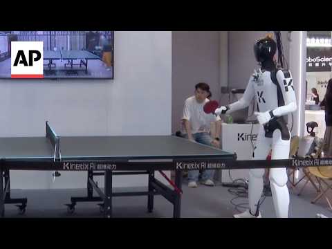 Humanoid robots dance, play table tennis and do laundry at WAIC 2026