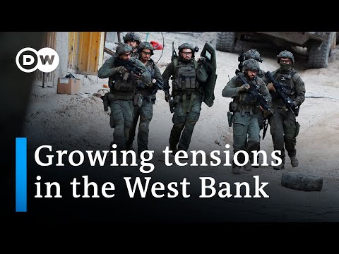 Israel raids refugee camp in occupied West Bank | DW News