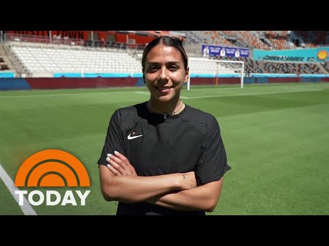 Meet the first female soccer player to sign $1.5M contract in the US