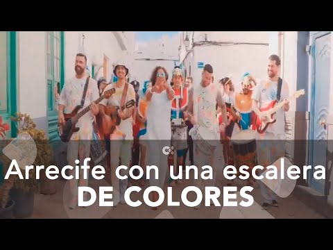 Rosana y Efecto Pasillo presentan el  videoclip de Escalera de Colores