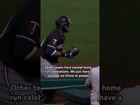 Home run sausage? Okay ‍️ #baseball #twins #mlbhighlights #mlb video clip