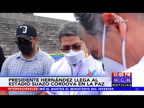 Presidente Hernández supervisa trabajos en estadio “Suazo Córdova” de La Paz