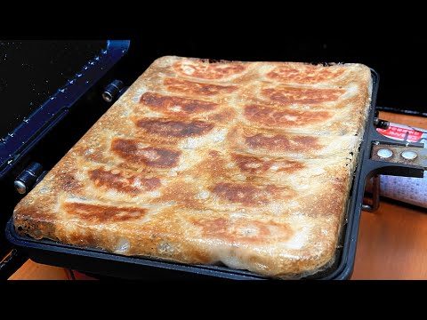 コロナ渦でﾊﾞﾁﾊﾞﾁに流行ったけどオワコンになったホットサンドメーカーでﾘﾛ氏か特に好きな餃子をﾊﾟｰﾌｪｸﾄに焼いてコロナをキメるだけの動画