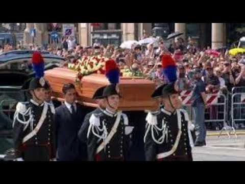 ITALIA I Despideeron a Silvio Berlusconi con un funeral de Estado