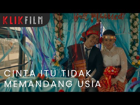 "Karena Cinta Itu Tidak Memandang Usia" #KLIKFILM #KarenaKamuCumaSatuPart1