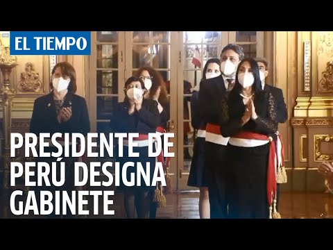 Nuevo presidente de Perú designa gabinete encabezado por abogada feminista