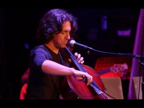 ЧАРIВНА СКРИПКА: Ian Maksin & Guitarra Azul - Ukrainian Song