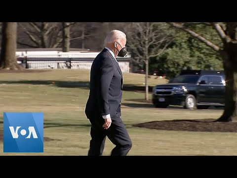 Biden Heads to Camp David Amid Dire Russia Warning