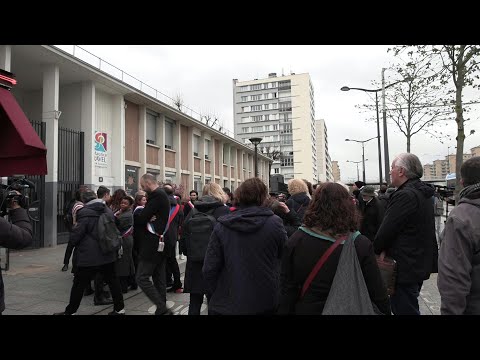 Proviseur menacé de mort: rassemblement devant le lycée Maurice-Ravel à Paris | AFP Images